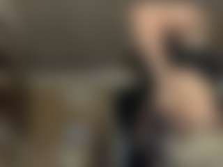 Live cam show with Alanahsinns - Fetish on Streamer API