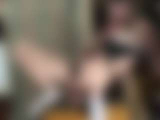 Alanahsinns's Live Sex Cam Show