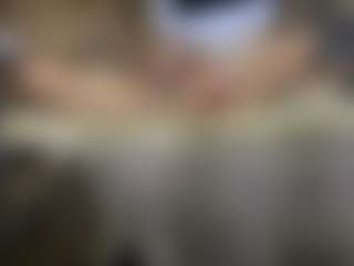 Live cam show with Alanahsinns - Brown Eyes on Camsoda