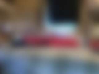 Live cam show with Alanahsinns - Smoking on madthumbs
