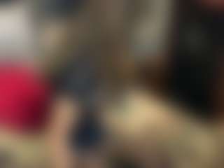 Live cam show with Alanahsinns - Smoking on Camsoda