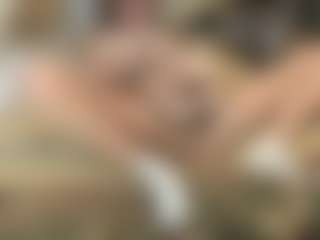 Live cam show with Alanahsinns - Black Hair on madthumbs