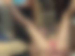 Live cam show with Alanahsinns - Dirty Talk on Milfs Live