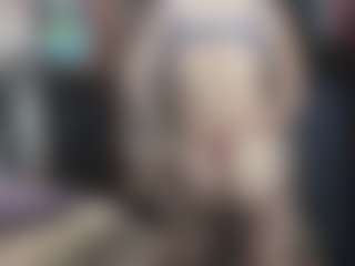 Live-Cam-Show mit Alanahsinns - White auf Camsoda | united states