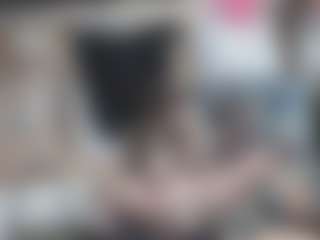 Live cam show with Alanahsinns - HD on Camiplay Live