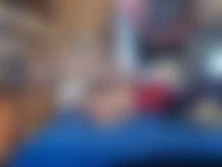 Live cam show with Alanahsinns - Brown Eyes on Milfs Live