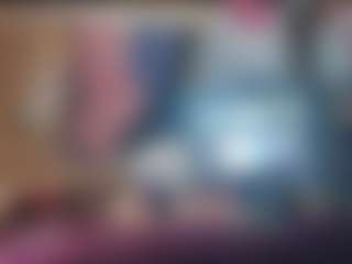 Live cam show with Alanahsinns - Brown Eyes on Dolls Live