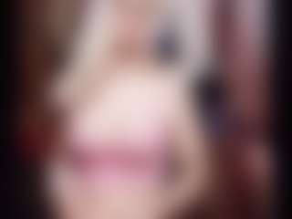 Live cam show with Alanahsinns - Brown Eyes on Camsoda