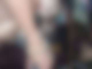 Live cam show with Alanahsinns - No Drinking on SpunkLive