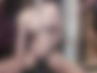 Alanahsinns's Live Sex Cam Show
