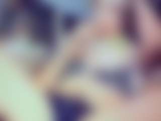 Live cam show with Alanahsinns - Smoking on xxxlivecams.org