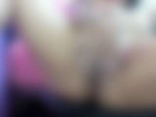 kenia-oz's Live Sex Cam Show
