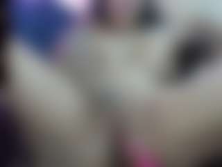 kenia-oz's Live Sex Cam Show