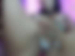 kenia-oz's Live Sex Cam Show