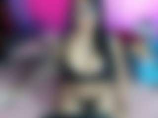 kenia-oz's Live Sex Cam Show