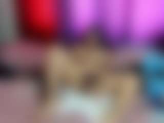 Live cam show with kenia-oz - Glasses on livesuperchat.net