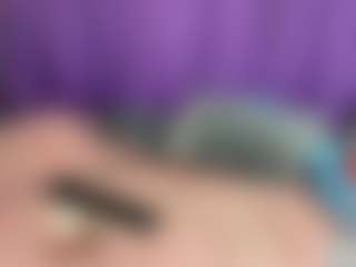 kenia-oz's Live Sex Cam Show