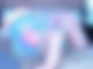 Live cam show with Riaasgremory - BBW Teen (18+) on StripNow
