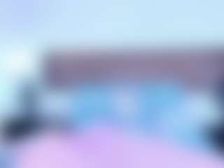 Live cam show with Riaasgremory - Blonde Hair on Latina Girls