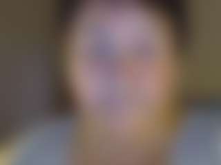 ZarraX MILF webcam performer live streaming