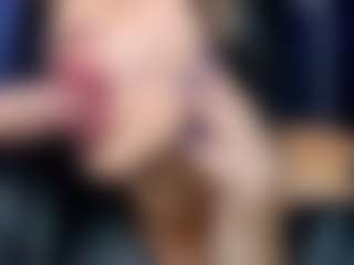 ell3thestar's Live Sex Cam Show