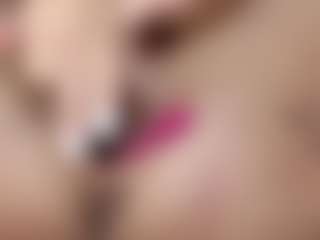 ell3thestar's Live Sex Cam Show
