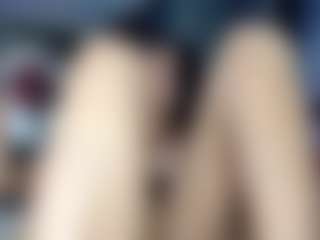 Live cam show with ell3thestar - Muscle on CamwithHer