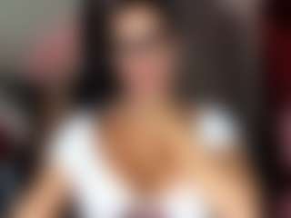 Live cam show with ell3thestar - Fetish Latina on Camming Site