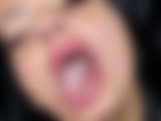 ell3thestar's Live Sex Cam Show