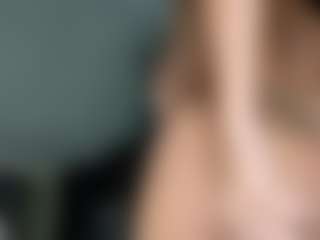 ell3thestar's Live Sex Cam Show