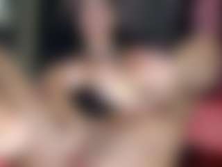 ell3thestar's Live Sex Cam Show