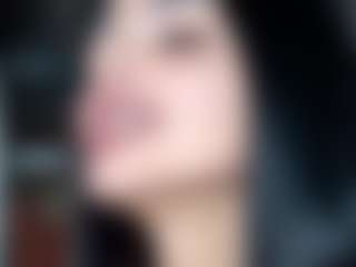 Live cam show with ell3thestar - Latina on CamClone