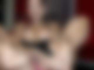 Live cam show with ell3thestar - Smoking on Camsoda