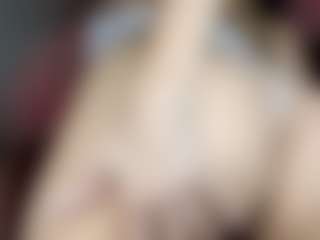 Live cam show with ell3thestar - Spank on live.xbliss.ai