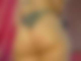 Live cam show with Lexi - Oil on SpankPalCams