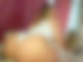 Live cam show with Lexi - College on Milfs Live