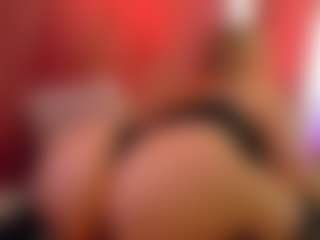 Live cam show with Lexi - Blue Eyes on madthumbs