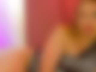 Live cam show with Lexi - Blonde Hair Amateur on Camsoda