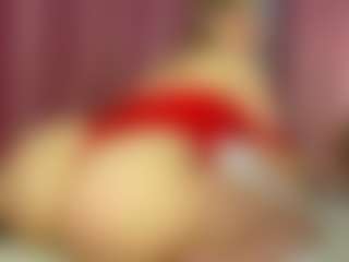 Live cam show with Lexi - Blonde Hair on livesuperchat.net