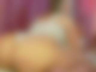 Live cam show with Lexi - Striptease on EXY