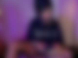Live cam show with Manu Goth - Squirt on livesuperchat.net