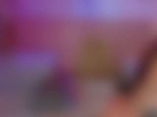 Live cam show with Manu Goth - Blonde Hair on CamwithHer