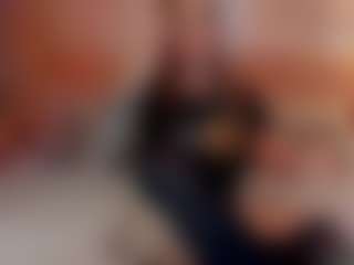 Live cam show with Manu Goth - Strip Latina on Camsoda.co | colombia