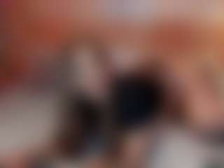 Live cam show with Manu Goth - Average on hrnylive.com