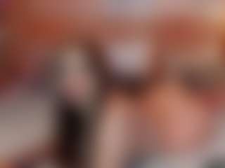 Live cam show with Manu Goth - Brown Eyes Curvy on Big Tits