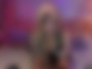 Live cam show with Manu Goth - Public on Camsoda