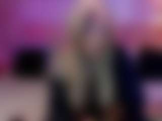 Live cam show with Manu Goth - Lovense on CamClone