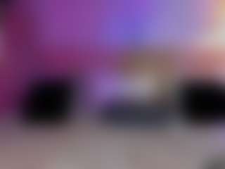 Live cam show with Manu Goth - Facial Piercings on livesuperchat.net