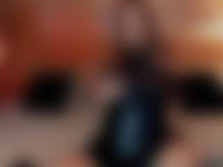Live cam show with Manu Goth - Curvy Latina on Pornisteam.com | colombia