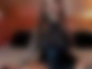Live cam show with Manu Goth - Lush on CamSodaAdn